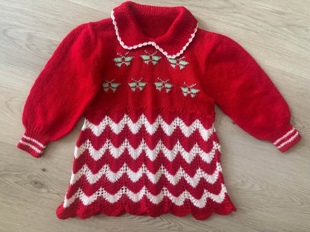 Girls 2T Vintage Knit Christmas Dress